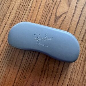 Ray-Ban Hardshell Clamshell Eyeglass Sunglasses Case.  NO GLASSES OR SUNGLASSES
